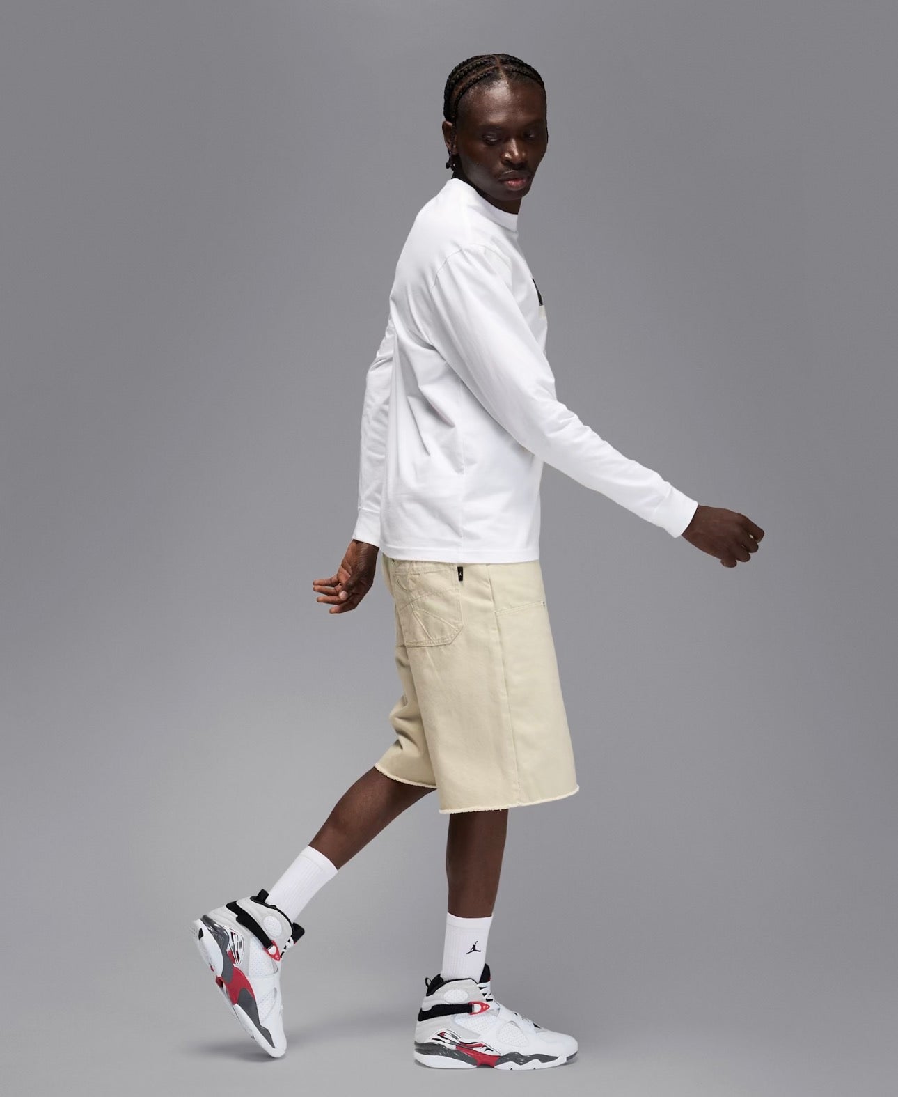 AIR JORDAN 8 RETRO “Bugs Bunny”