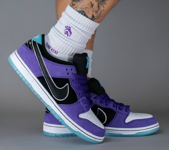 NIKE SB DUNK LOW PRO